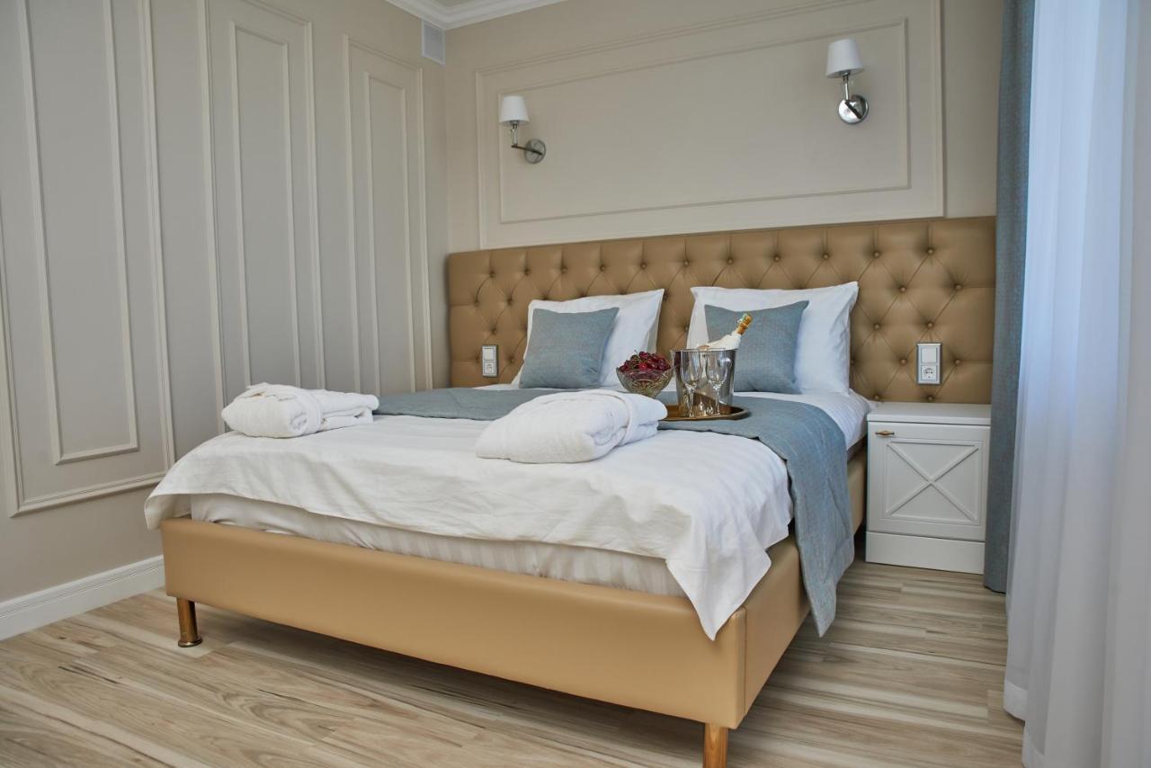 Rakhat Hotel Uralsk Dış mekan fotoğraf