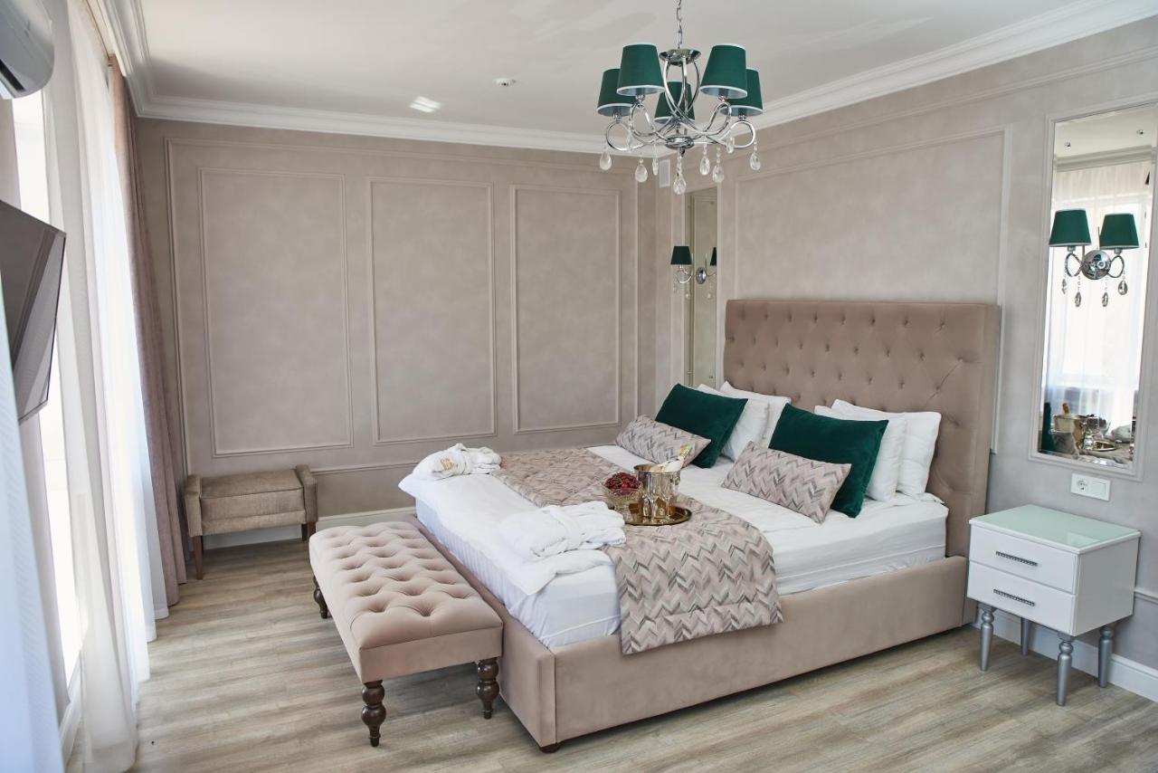 Rakhat Hotel Uralsk Dış mekan fotoğraf